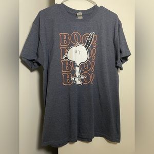 * L gray Snoopy Halloween graphic tee